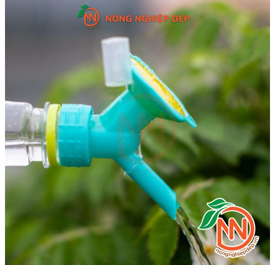 Đầu Vòi Tưới Cây 2 In 1 Gắn Chai Nước Tiện Lợi, Phù Hợp Nhiều Loại Chai
